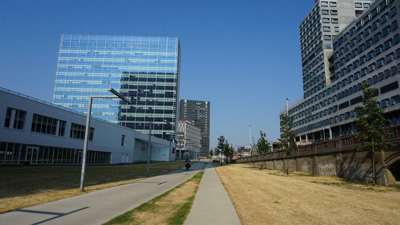 Dubois Apartments.
