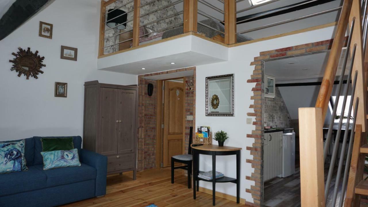 Dubois Apartments. Appartement *